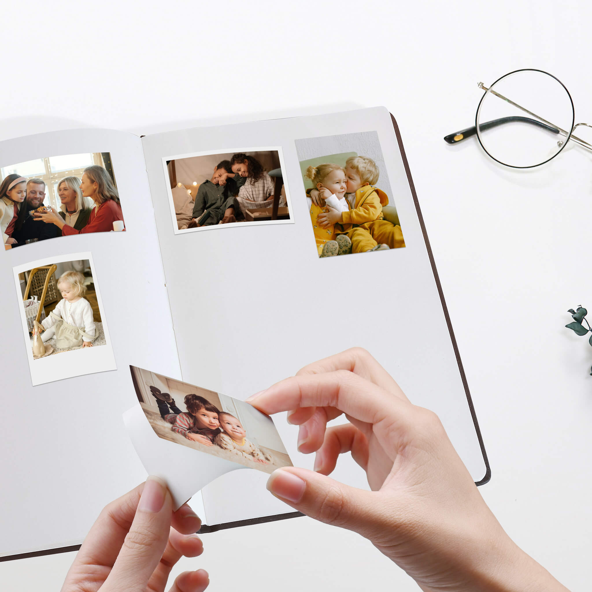 Liene Pearl K100 2x3" Portable Photo Printer - White (5 Zink Photo Papers)